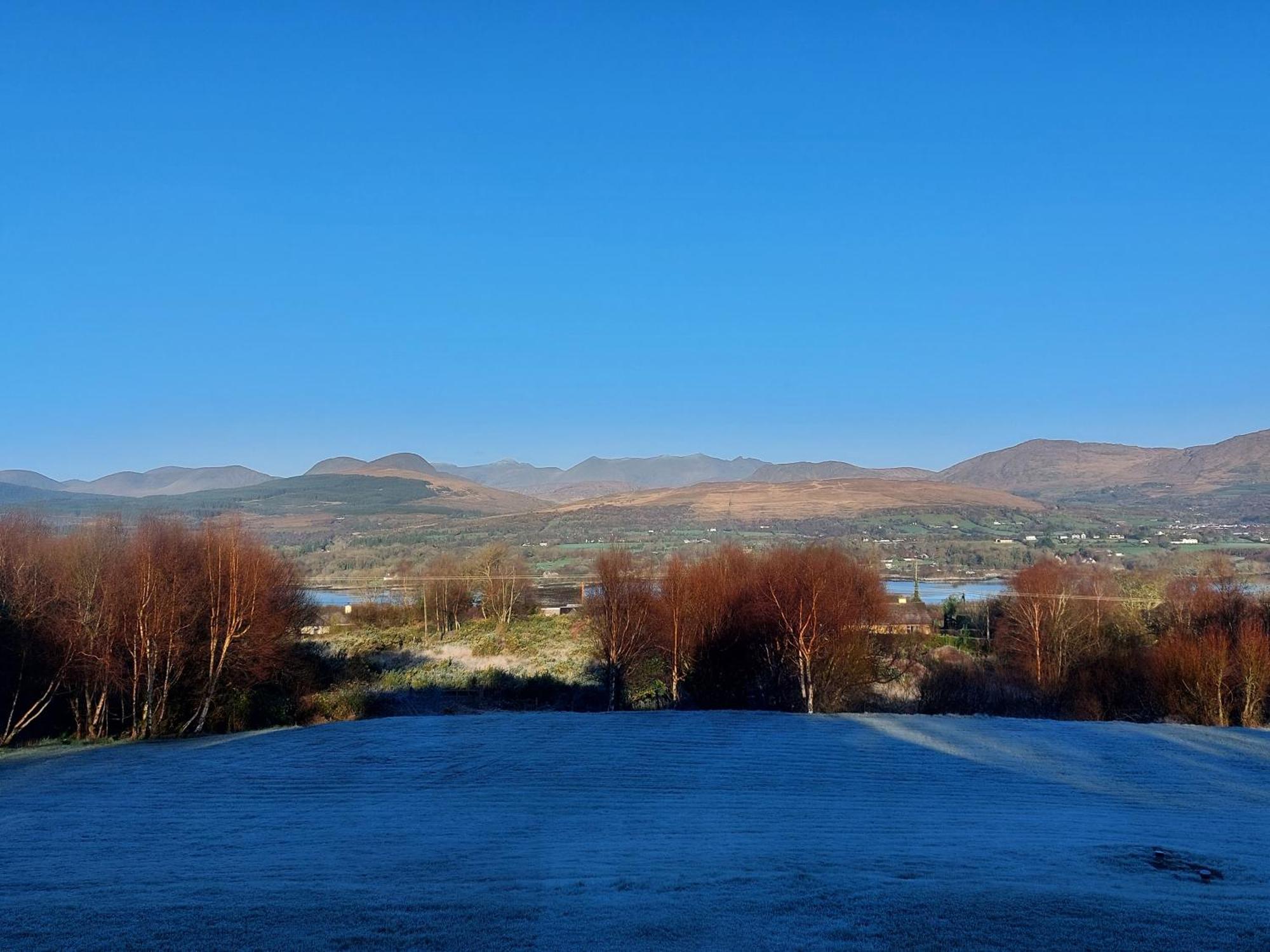 Misty Bay - Kenmare Hotel Exterior photo